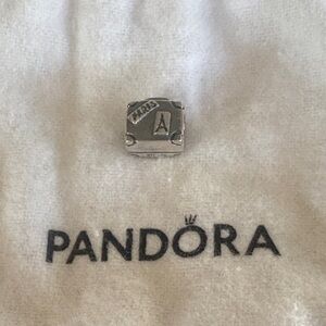 Pandora Suitcase